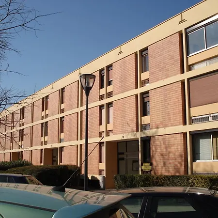 *** A Balaruc-les-bains: Proche Thermes, Equipe, Balcon, Parking - Fr-1-503-111 아파트 *